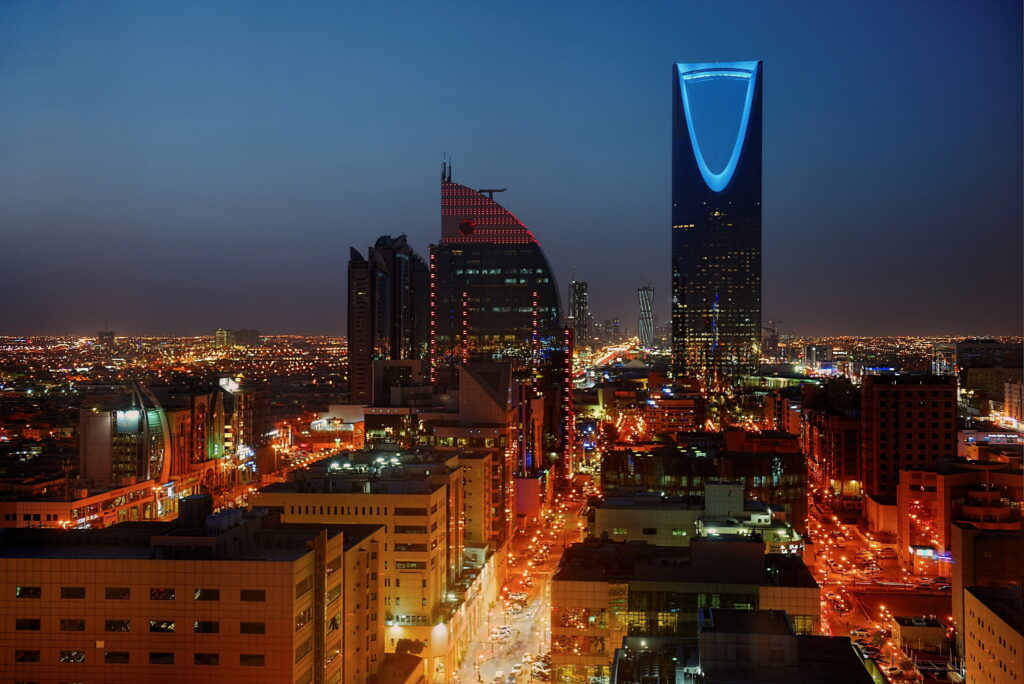 التخصصات الصحية المطلوبة في السعودية 2030