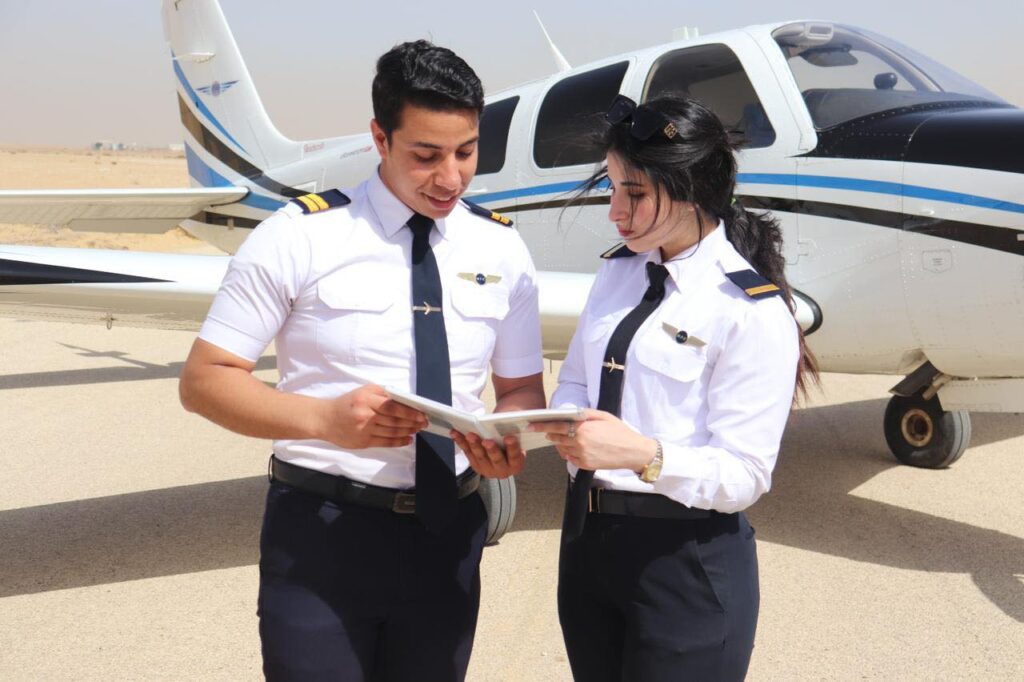 شروط القبول في أكاديمية الطيران للبنات في مصر 