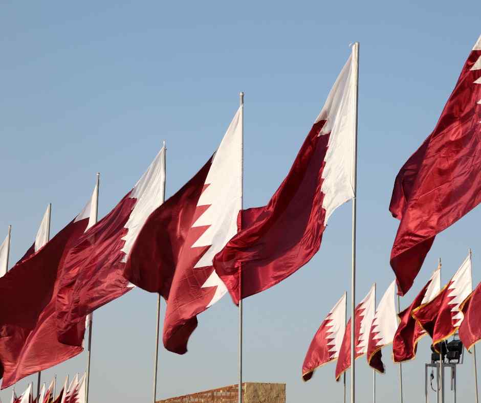 منح دراسية في قطر لغير القطريين 2023