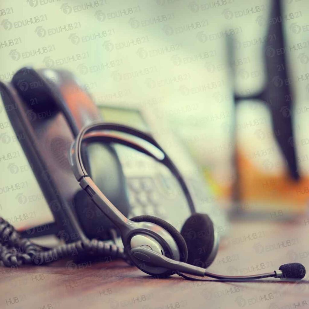 ما هي وظيفة Operator في فندق