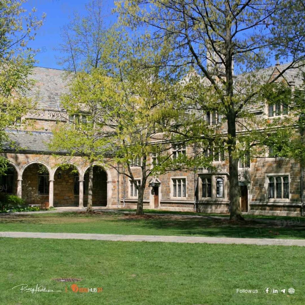 أين توجد جامعة ميشيغان